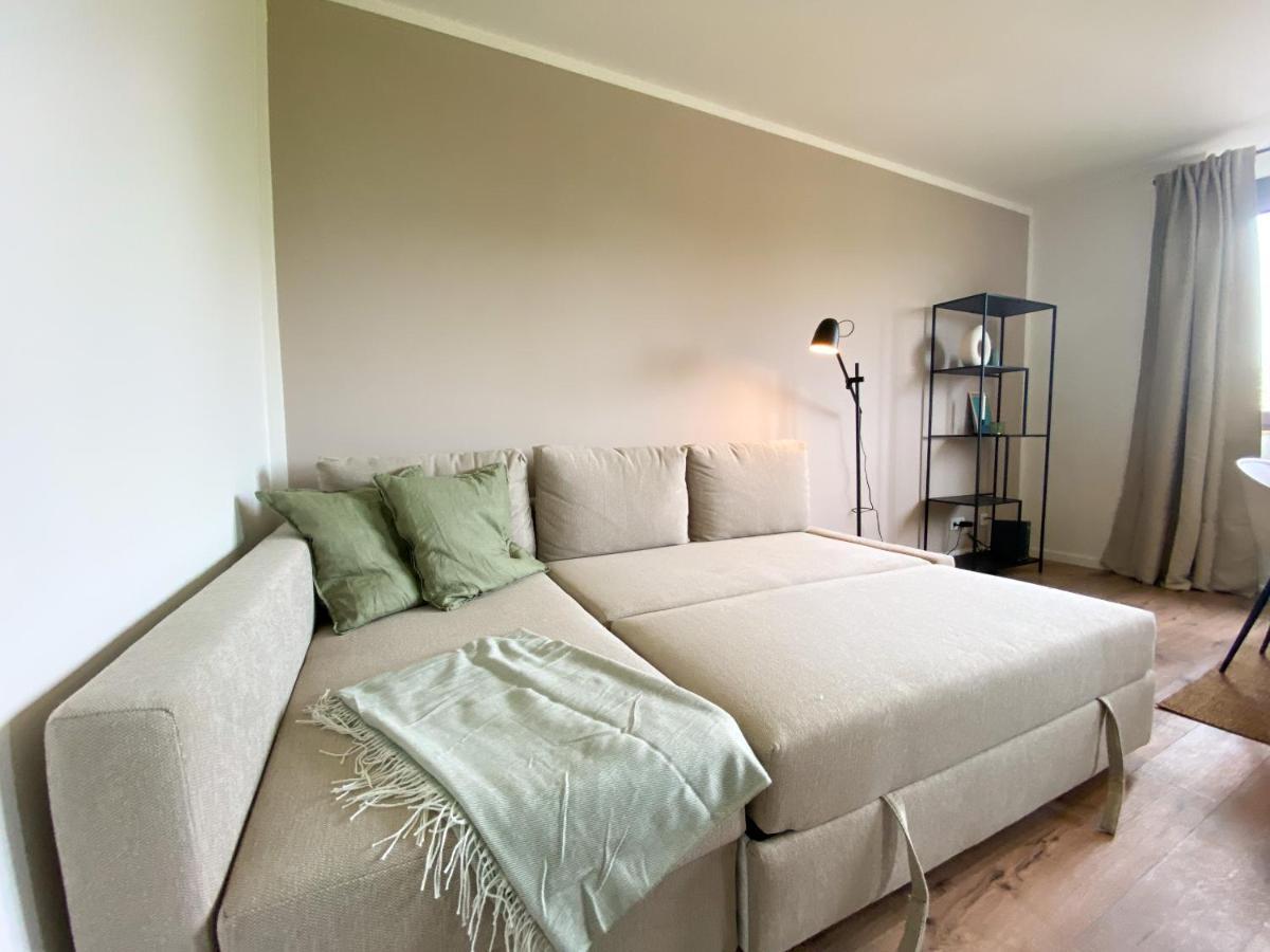 Schoene Wohnung Mit Rheinblick/Duesseldorf/Neuss/Messe Dış mekan fotoğraf